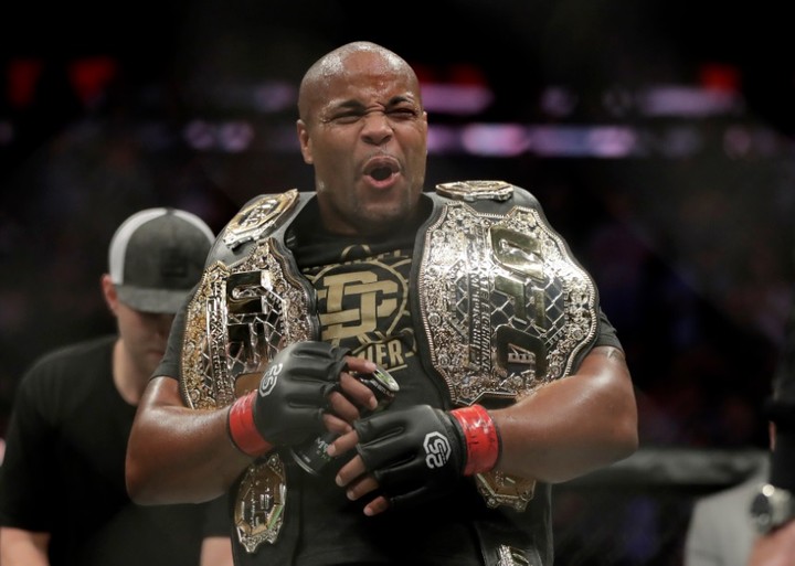 Legenda UFC definitívne ukončila kariéru